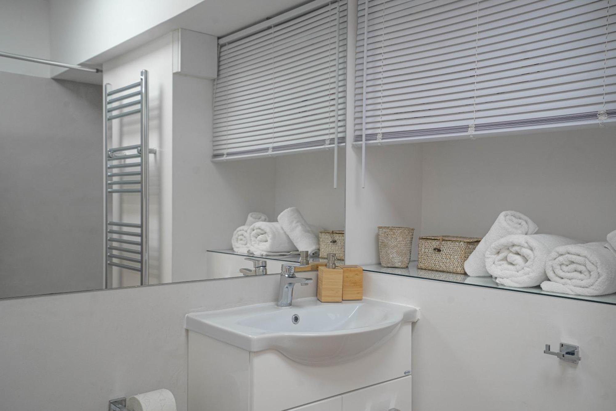Lovely Studio In Likavitos Hill Atenas Exterior foto